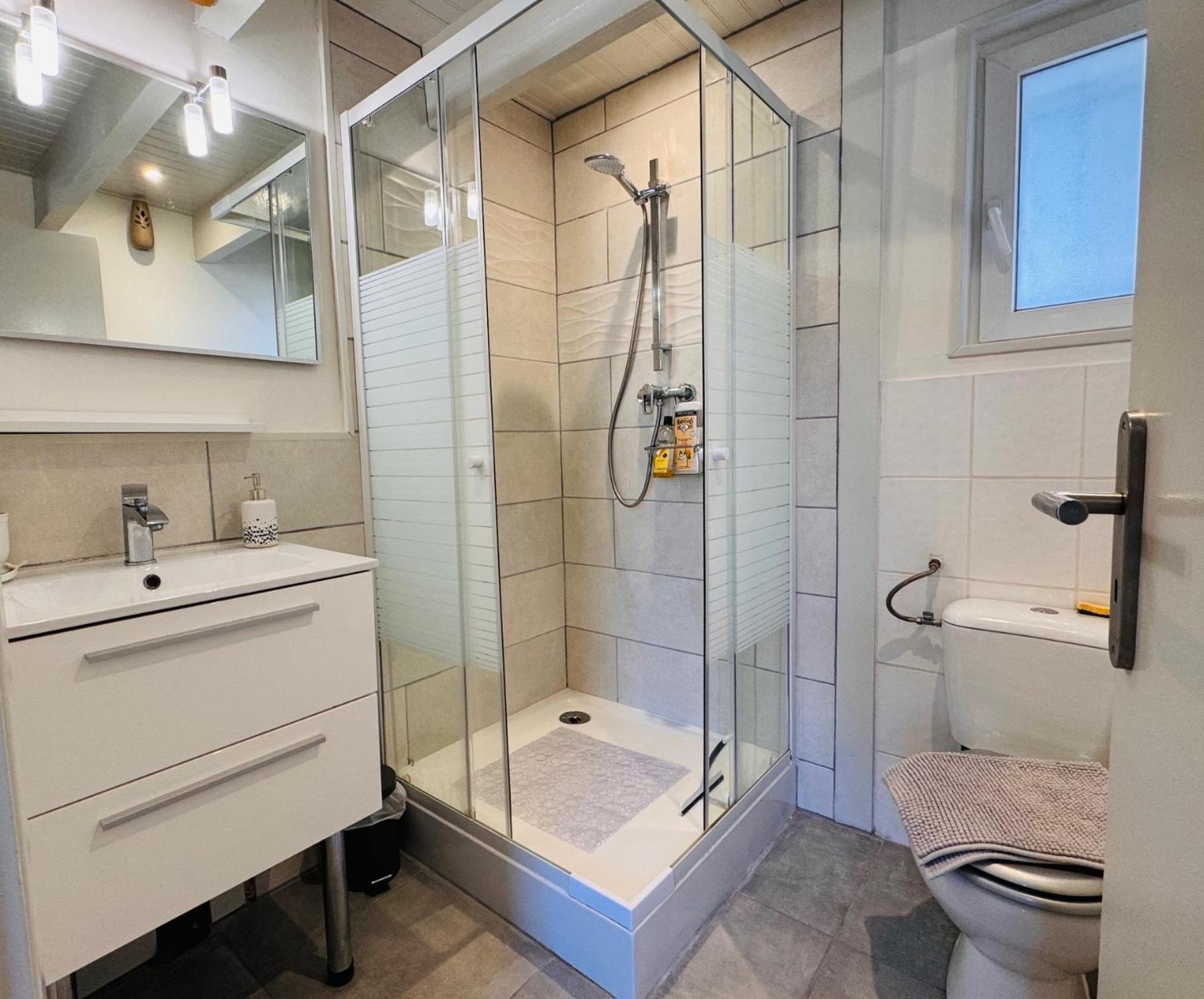 Appartement Le Cosy De La Ramee トゥルヌフイユ エクステリア 写真